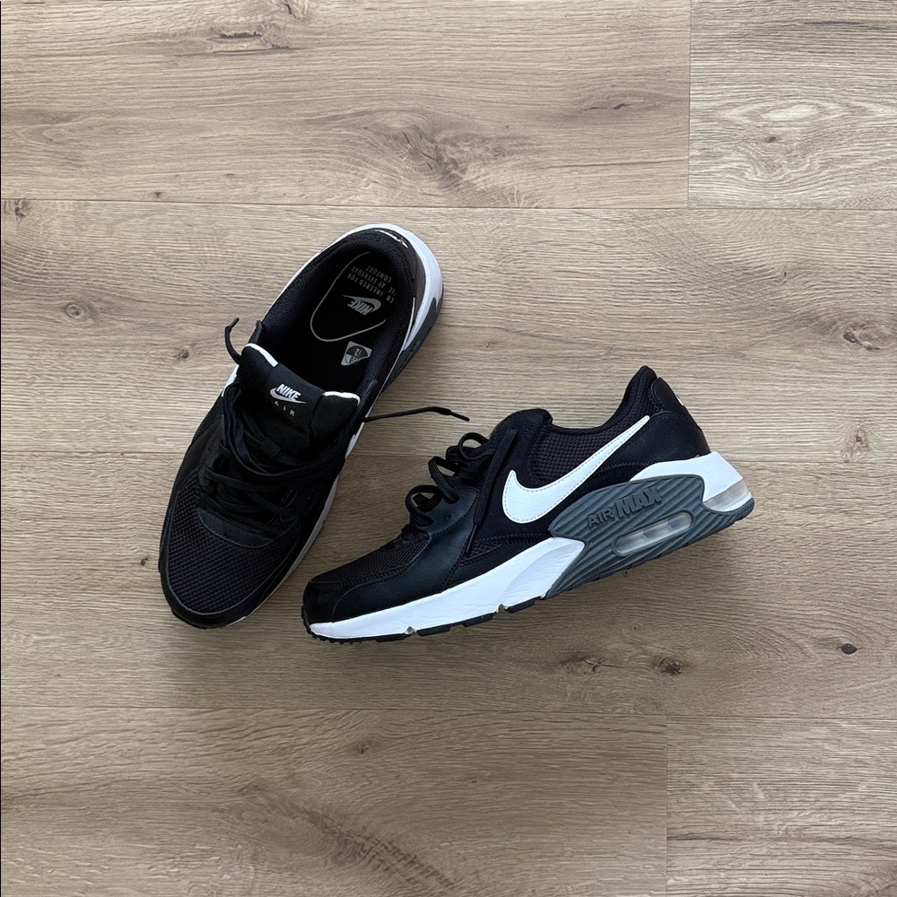 Nike Black and White Air Max